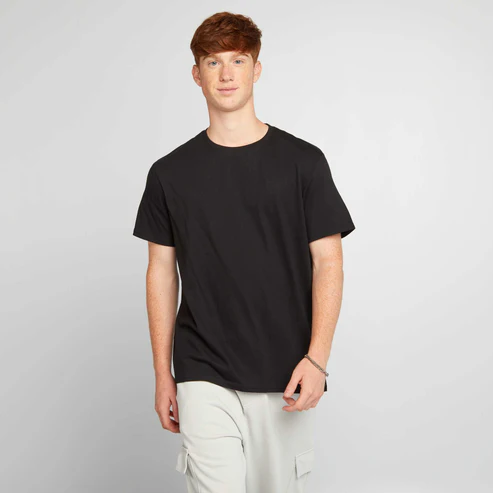 short-sleeved t-shirt